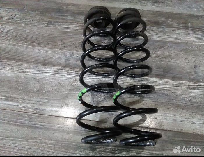 Пружины задние на VW Polo седан