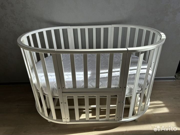 Кровать трнсформер детская с маятником