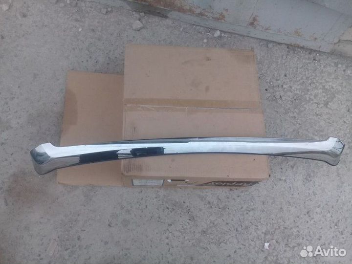 Молдинг капота Toyota Land Cruiser Prado 150