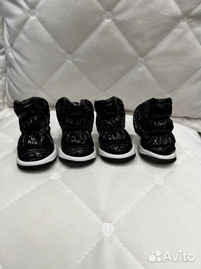 Зимние ботинки для собак