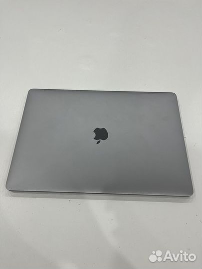 Apple MacBook Pro 15 2016