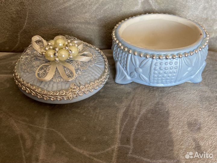 Шкатулки разные