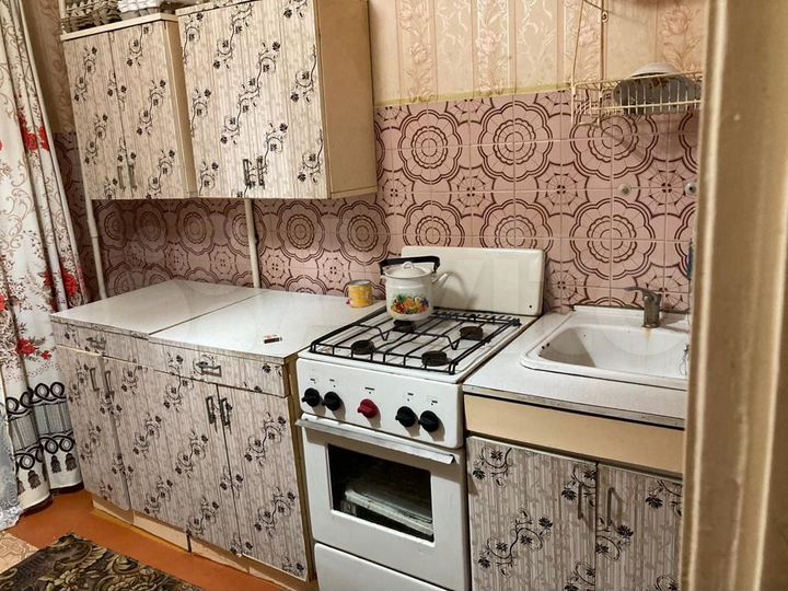 2-к. квартира, 54 м², 1/5 эт.