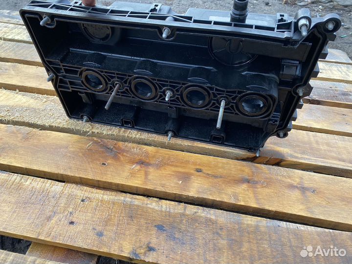 Клапанная крышка Chevrolet Aveo F14D4