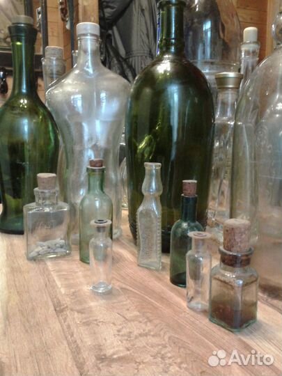 Бутыли, бутылки, пузырьки