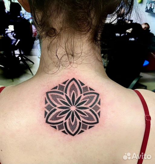 Модель для тату