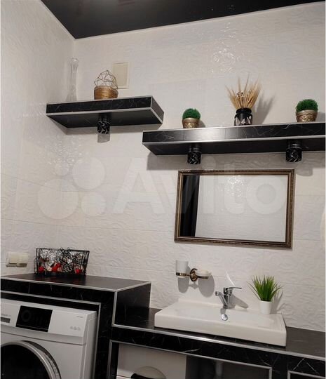 2-к. квартира, 58 м², 5/18 эт.