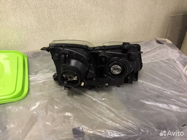 Фара левая Lexus LX 100