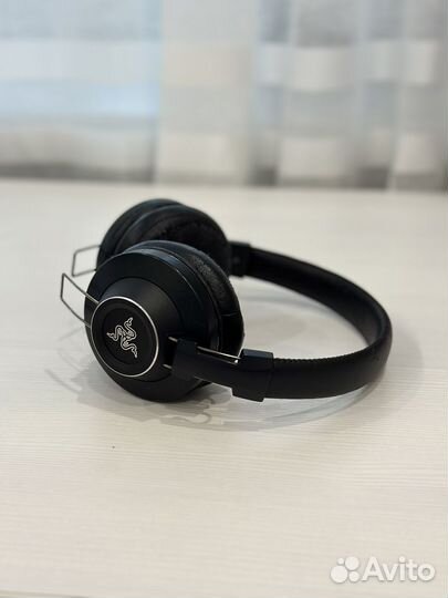 Игровые наушники Razer Adaro