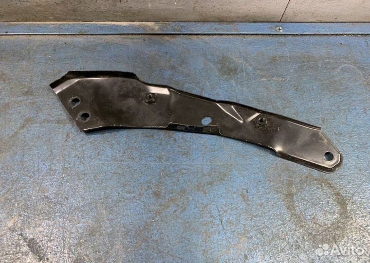 Крепление фары левое Volkswagen Golf 6