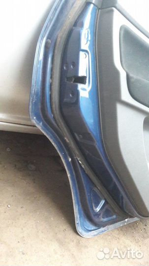 Дверь задняя левая Ford C-Max aoda 2008