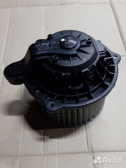 Мотор печки KIA venga