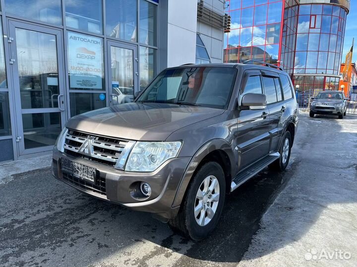 Mitsubishi Pajero 3.0 AT, 2011, 290 102 км