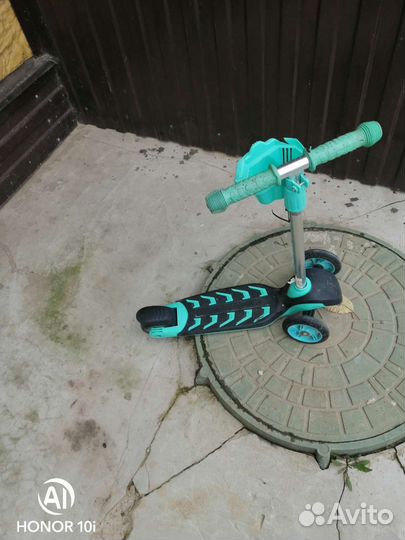 Самокат детский трехколесный бу