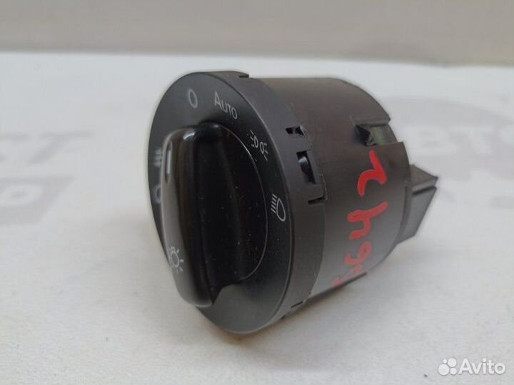 Блок управления светом Volkswagen Jetta A6 cfna