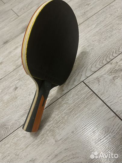 Теннисная ракетка для настольного тенниса