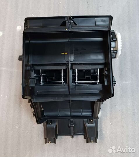 Корпус отопителя (печки) 13470255 Шевроле Круз