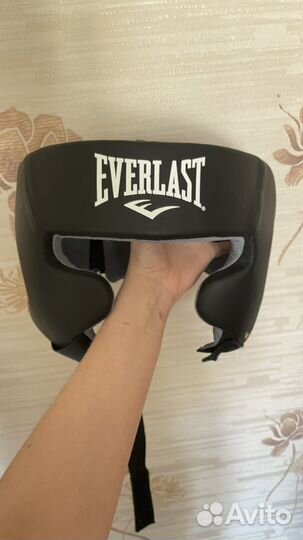 Боксерский шлем everlast размер L