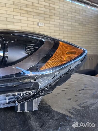 Фара левая для hyundai elantra 2016-2018