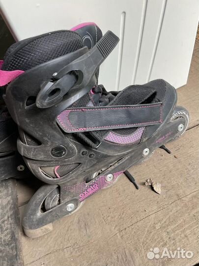 Роликовые коньки