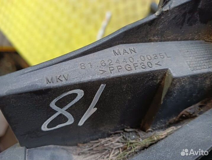 Кронштейн обтекателя кабины левый Man Tgl Tgm