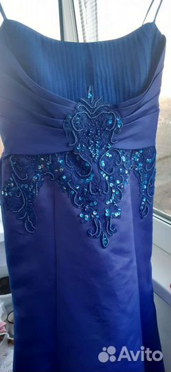 Платье вечернее