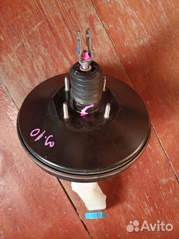 Вакуумный усилитель тормозов на Nissan Qashqai j10