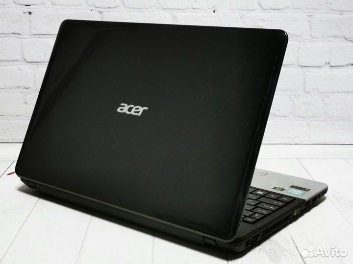 Acer E1-571g /HD 15.6/i3-3310M/4GB/500HDD/GT620M