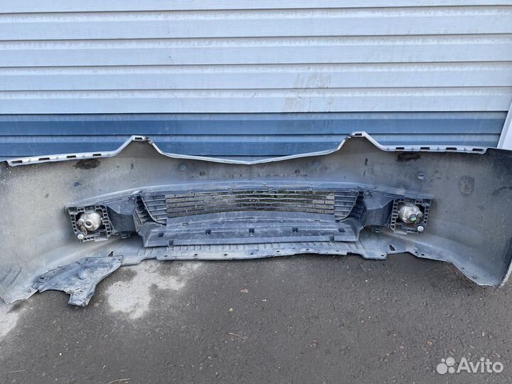 Продам бампер на хонду