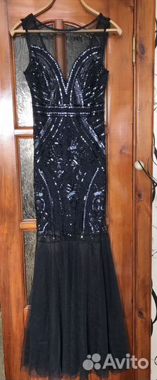 Вечернее платье