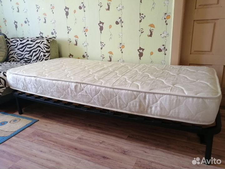 Диван, кровать, буфет