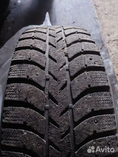 Bridgestone Ice Cruiser 5000 225/65 R17