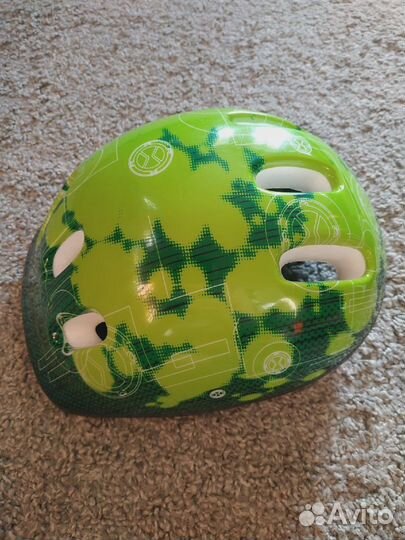 Набор: ролики раздвижные, шлем, комплект защиты