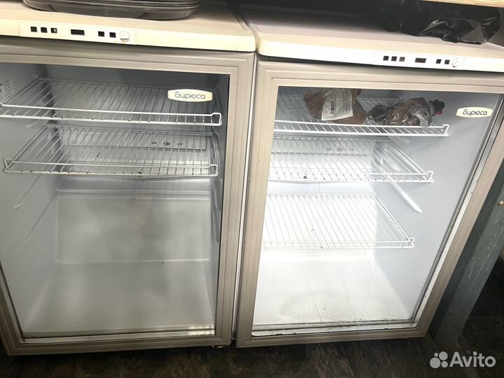 Холодильник Бирюса со стеклянной дверью маленький