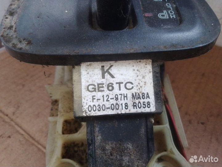 Селектор АКПП Mazda 626 GF 2.0 2000