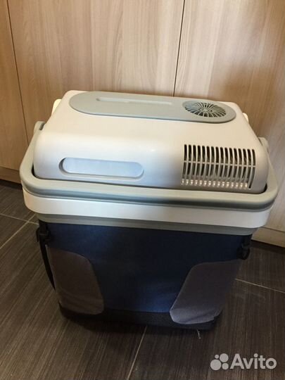 Автомобильный холодильник Mobicool новый