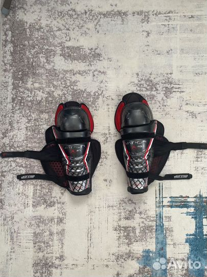 Щитки хоккейные детские bauer