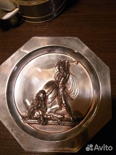 Медальоны Ф.П. Толстого