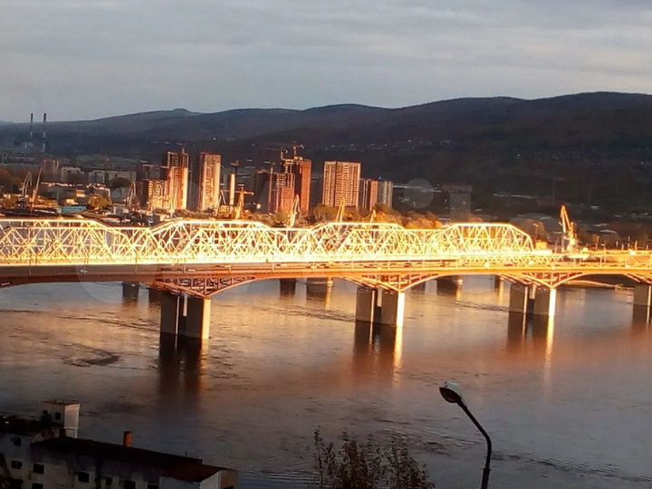 2-к. квартира, 65 м², 3/17 эт.