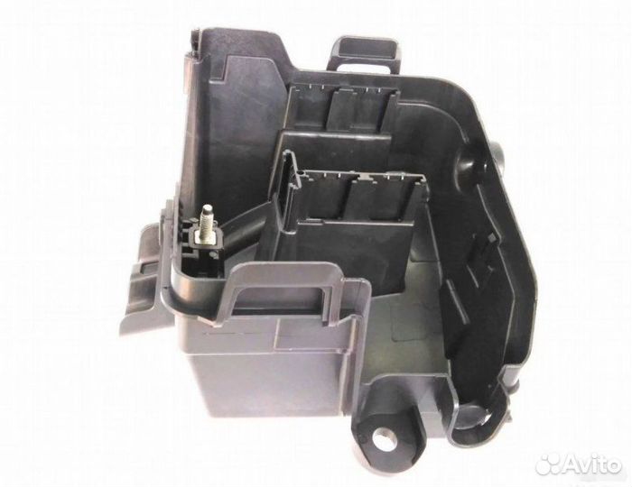 Корпус блока предохранителей Renault Duster