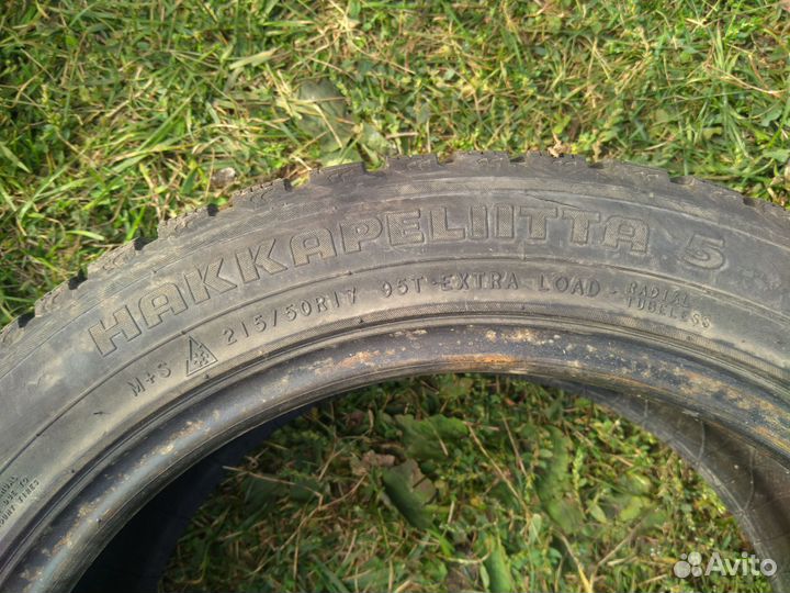 Nokian Tyres Hakkapeliitta 5 215/50 R17