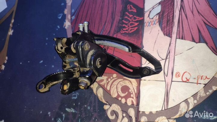 Передние переключатель Shimano Deore