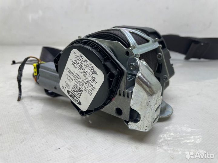 Ремень безопасности передний правый Ford Explorer