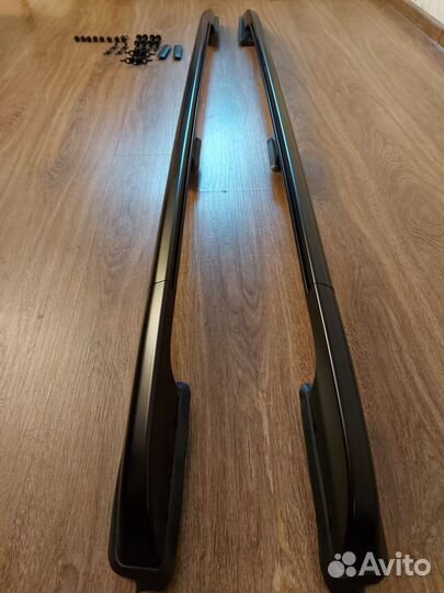 Оригинальные рейлинги на Toyota Land Cruiser 200