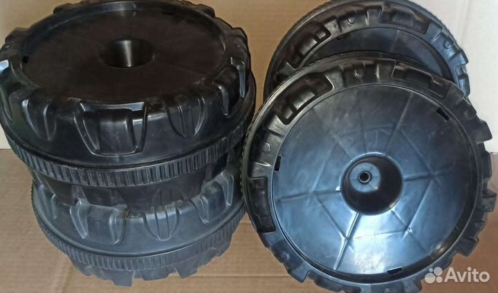 Колеса для детского электромобиля