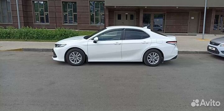 Toyota Camry 2.5 AT, 2019, 75 000 км