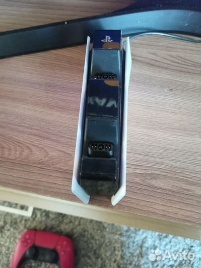 Зарядная станция для джойстиков ps5