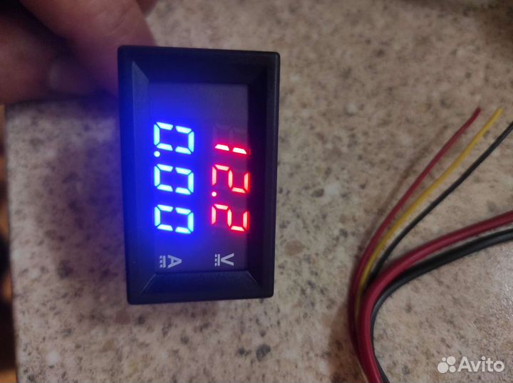 Вольт-амперметр 10А 100В