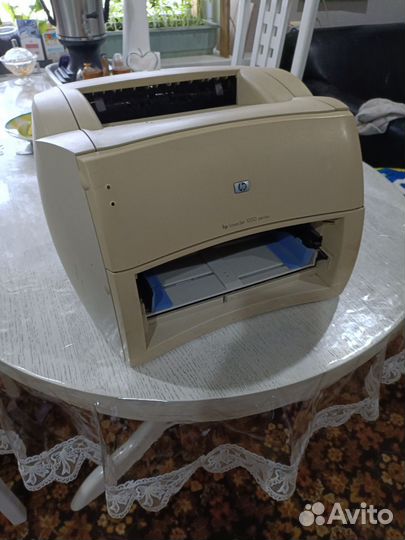 Принтер лазерный hp