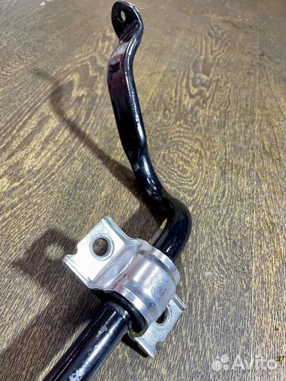 Стабилизатор Volvo 30635778